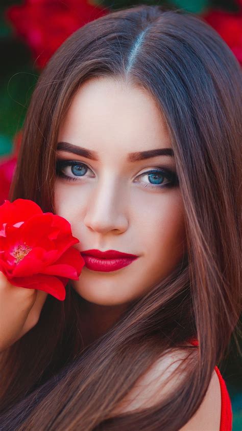Blue Eyes Woman With Flower Red Outdoor Photoshoot 1080x1920 Wallpaper Ciekawe In 2019