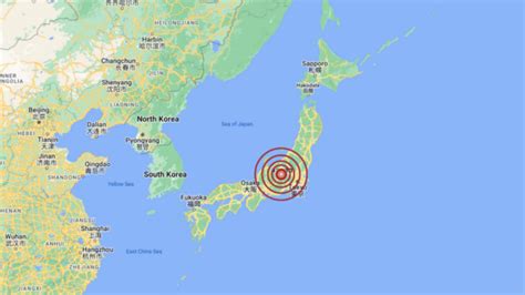 Massive Earthquake Jolts Japan Residents Rush To Evacuate Coast