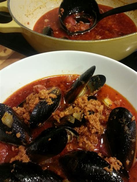 beer steamed mussels with chorizo and crusty bread seafood recipes food recipes