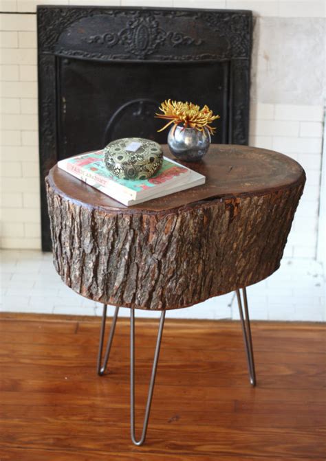 If you are wondering how to make a coffee table from a tree stump, this is our tutorial to diy a tree. 7 Rustic DIY Stump Coffee Tables And Stools - Shelterness