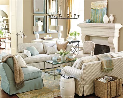 8 Ways To Add Extra Seating To Your Room