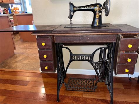 singer sewing machine believe 1906 model 60 question on design collectors weekly