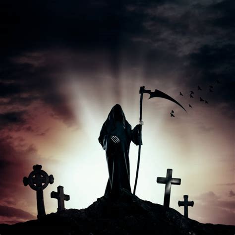 Grim Reaper Tombstone Scythe Cemetery Stock Photos Pictures And Royalty