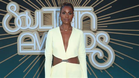 Issa Rae Pays Homage To This 90s Trend Essence