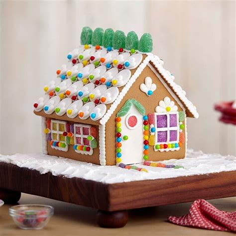 26 Cute Gingerbread House Ideas Wilton