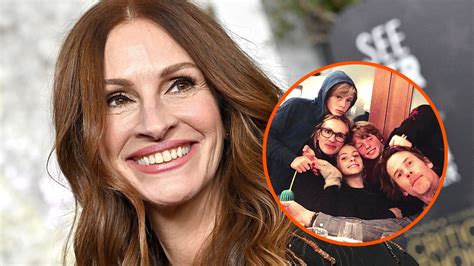 How Old Are Julia Roberts Children And Where Do They Go To College