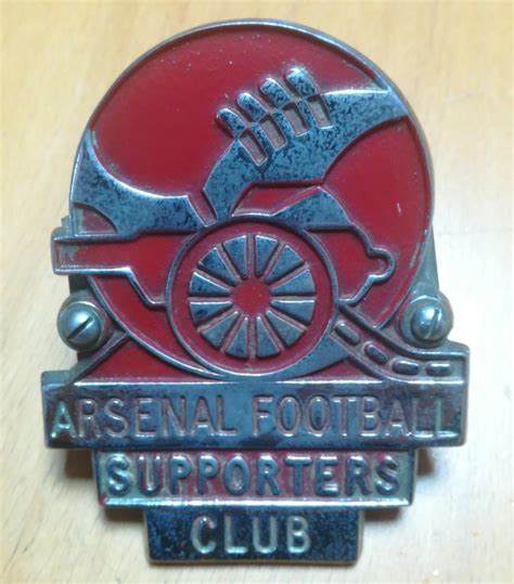 Arsenal Football Supporters Club Car Badge | National Football Collection