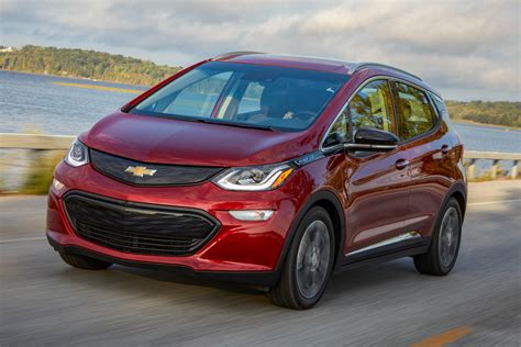 Chevrolets First Electric Suv Needs A Better Name Carbuzz