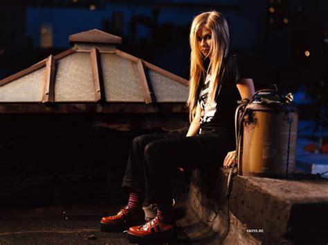 Avril Lavigne And Deryck Whibley Reunited In Wonderland Avril Lavigne Photo 10619960 Fanpop