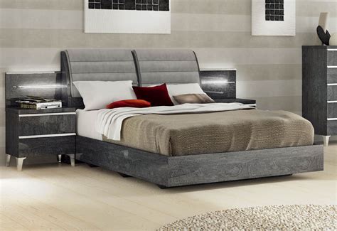 Hasena is a swiss furniture company that has a brilliant range of modern bed designs. Lacquered Made in Italy Wood Elite Platform Bed with Extra ...