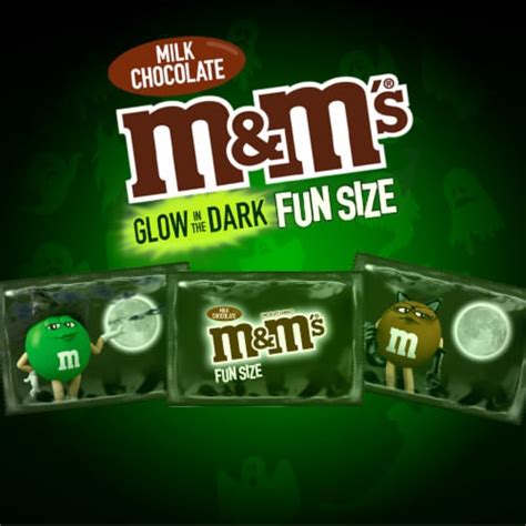 Mandms Glow In The Dark Milk Chocolate Fun Size Halloween Candy 15 Oz
