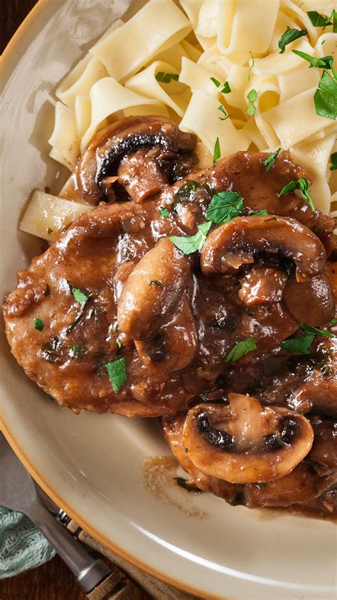 Slow Cooker Chicken Marsala With Fettuccine Recipe Slow Cooker Chicken Marsala Paleo