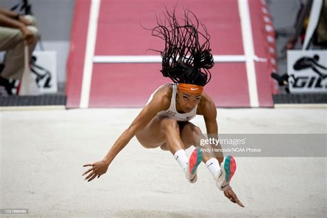 Texas Tara Davis Competes In And Wins The Long Jump Competition News