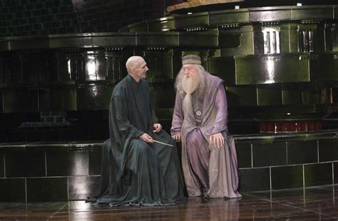 47 Behind The Scene Photos From Movie Sets Harry Potter Series
