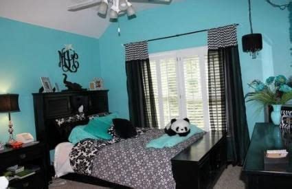 I bought the large statement mirror and i'm now worried that it is just too large for the small bedroom ( i put it i want to paint the walls a tiffany's blue (i will choose the color on the far left). Bedroom Paint Colors For Teens Tiffany Blue 15+ Ideas ...