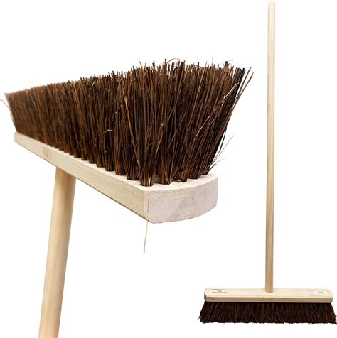 Tdbs 18 Stiff Natural Bassine Broom Head With Strong Wooden Brush