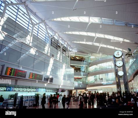 La Terminal 2 Del Aeropuerto De Haneda Ota Tokio Japón Fotografía De