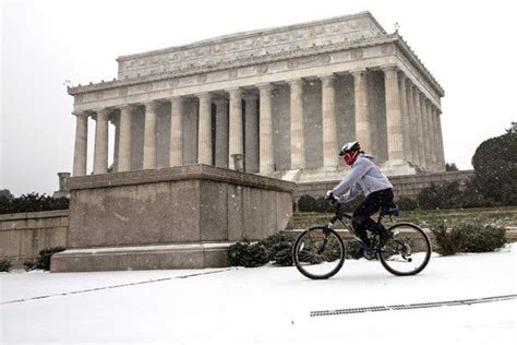 5 Cheapish Things For Staying Warm On A Winter Bike Commute The New