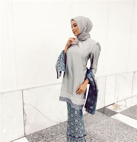 10 Ide Outfit Hijab Ala Dea Rizkita Puteri Indonesia Perdam