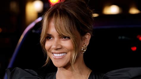 Halle Berry Reveals Secret To Super Flat Stomach And Its So Easy