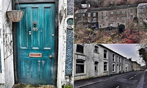Eerie Photos Reveal The Deathly Silent Street Of Abandoned Homes