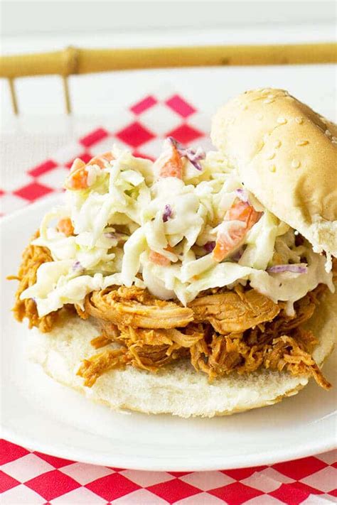 Shredded chicken sandwich and other easy sandwich recipes can be found at hamiltonbeach.com. Shredded Barbecue Chicken Sandwiches {Easy Slow Cooker Recipe}