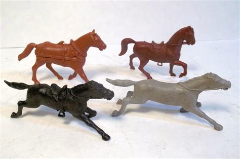 Original Marx Playset Group Of 4 Horses Fort Apache Alamo