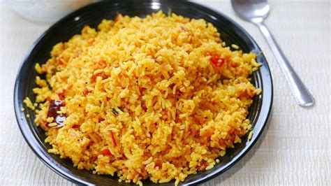 How To Make Thakkali Sadam Simple Tomato Rice Recipe For Beginners