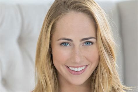 carter cruise s instagram twitter and facebook on idcrawl