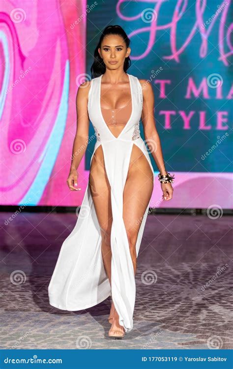 Hot Miami Styles Hms Show Runway Fll Fashion Week 2020 Florida Usa Model On The Catwalk