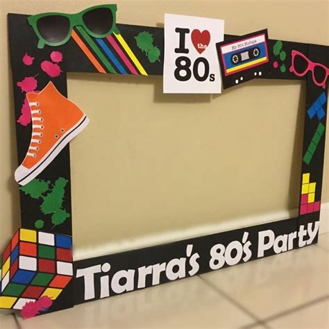 Pin By Janet Rodriguez On Marcos Para Selfie 80s Party Decorations