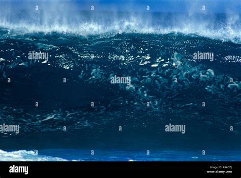 Storm Shorebreak Wave Stock Photo Alamy