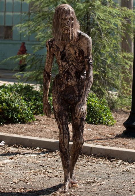 The Walking Dead Season 8 Fully Nude Zombie Revealed Daily Star