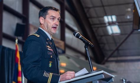 Dvids Images Phoenix Recruiting Commander Speaks At 40 Under 40
