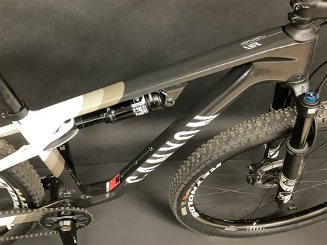 Canyon Lux World Cup Cf 7 Full Suspension Mtb 2022 Xs Webuycycle Store