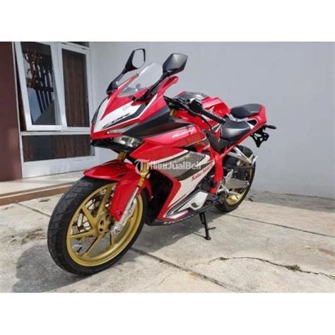 Lexmoto lxr 125 2021 merupakan motor sport full fairing bermesin 125 cc. Motor Sport Murah Honda CBR 250RR Bekas Tahun 2018 Mulus Pajak Hidup Nego di Bandung ...