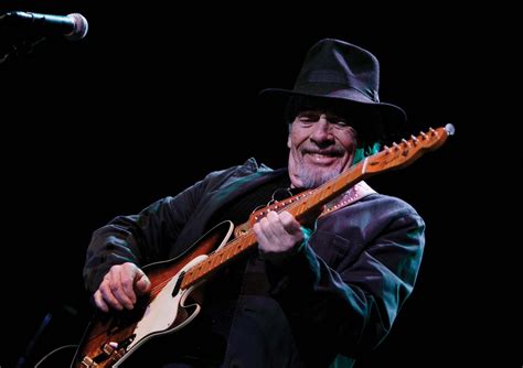 Merle Haggard Country Music Legend Outlaw Country Pioneer Britannica