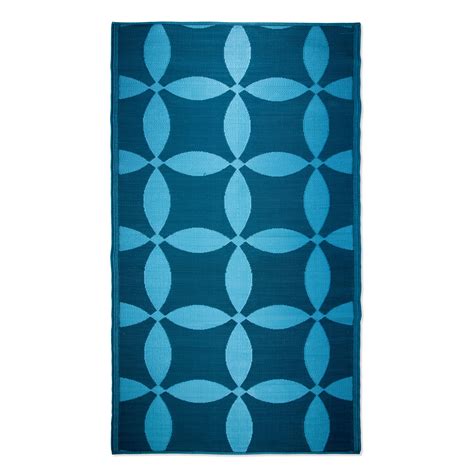 Make your space unique with aesthetically beautiful and very popular outdoor indoor outdoor rugs are more popular than ever for front porches and more. Koko Company Optic Indoor/Outdoor Area Rug - Teal ...