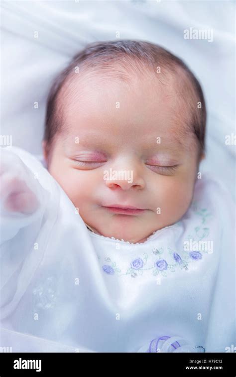 Close Up Portrait Of Newborn Baby Girl Sleeping Photo Stock Alamy