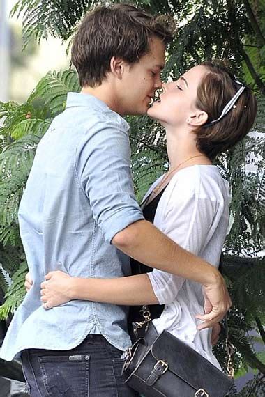 Emma Watson Kisses Hollywood Star Johnny Simmons