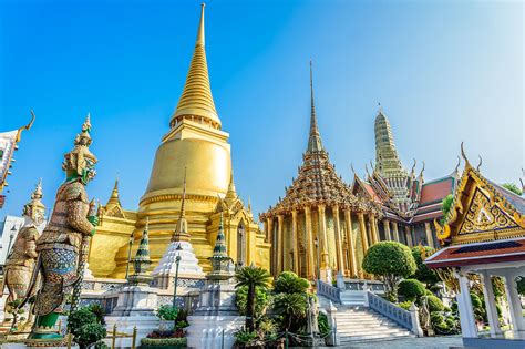 5 Must See Attractions in Bangkok