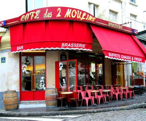 Il Café Des Deux Moulins A Parigi Il Bar Immortalato Ne Il Favoloso Mondo Di Amélie Art And