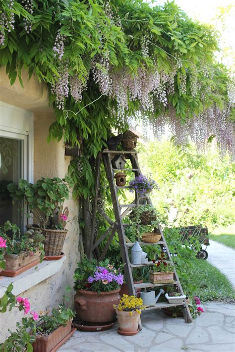 Mother nature is rich in wonders. 45+ Best Cottage Style Garden Ideas and Designs for 2021