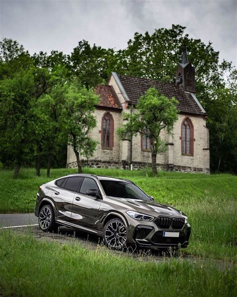Bmw x6 ha pubblicato qualcosa su instagram: "x6m competition 🔥 rate it