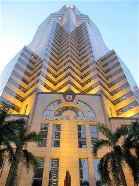 L' architecte est l'agence malaisienne psp akitek. Menara Public Bank - Kuala Lumpur