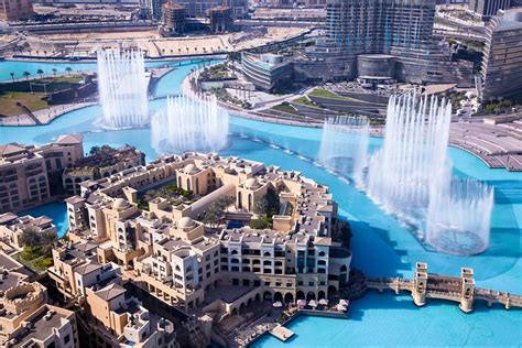 5 Facts About The Dubai Fountain Curly Tales