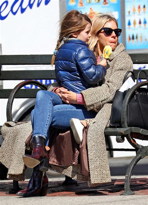 Sienna Miller Shares An Ice Cream With Her Daughter Marlowe In Nyc 04 18 2018