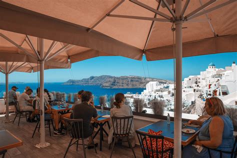 Thalami Restaurant Oia Santorini Greece