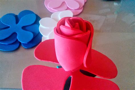 Idea Diy Realiza Flores Con LÁminas Goma Eva