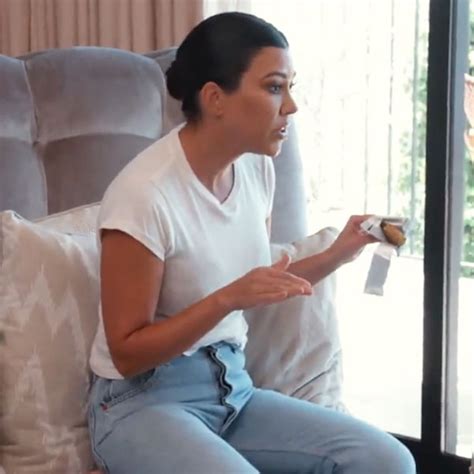 Watch Kourtney Kardashian And Kendall Jenner Explode At Kim E Online
